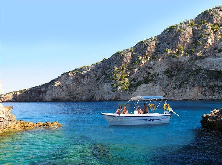 Captain's Motorboat Rentals